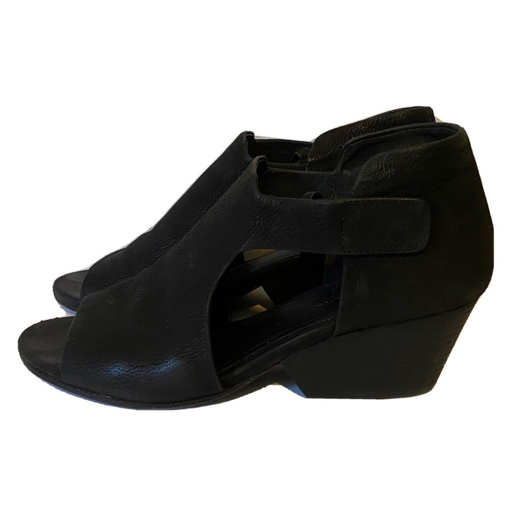 Eileen Fisher Iris Black Tumbled Nubuck Leather Open Toe Heel Sandals Womens 7